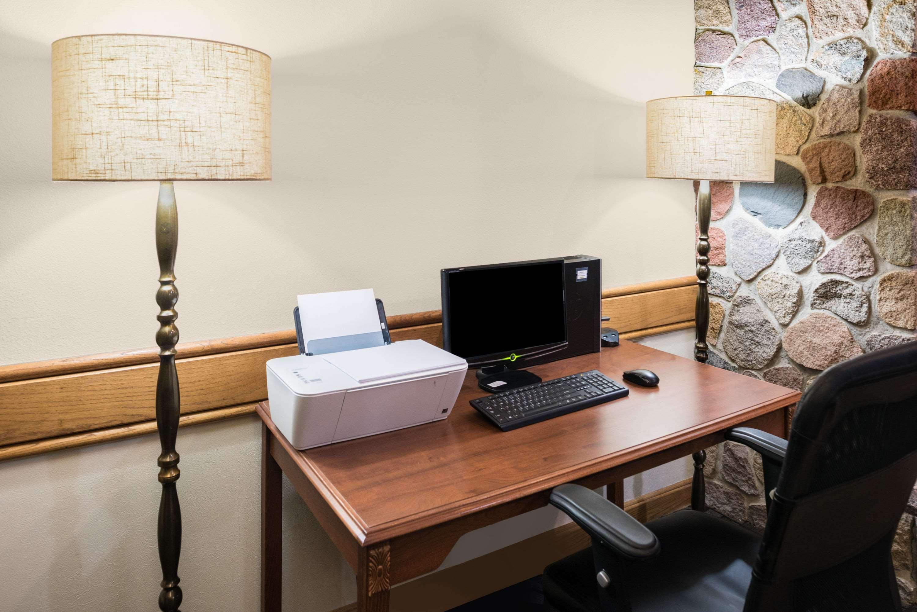 Americinn By Wyndham Wahpeton Экстерьер фото